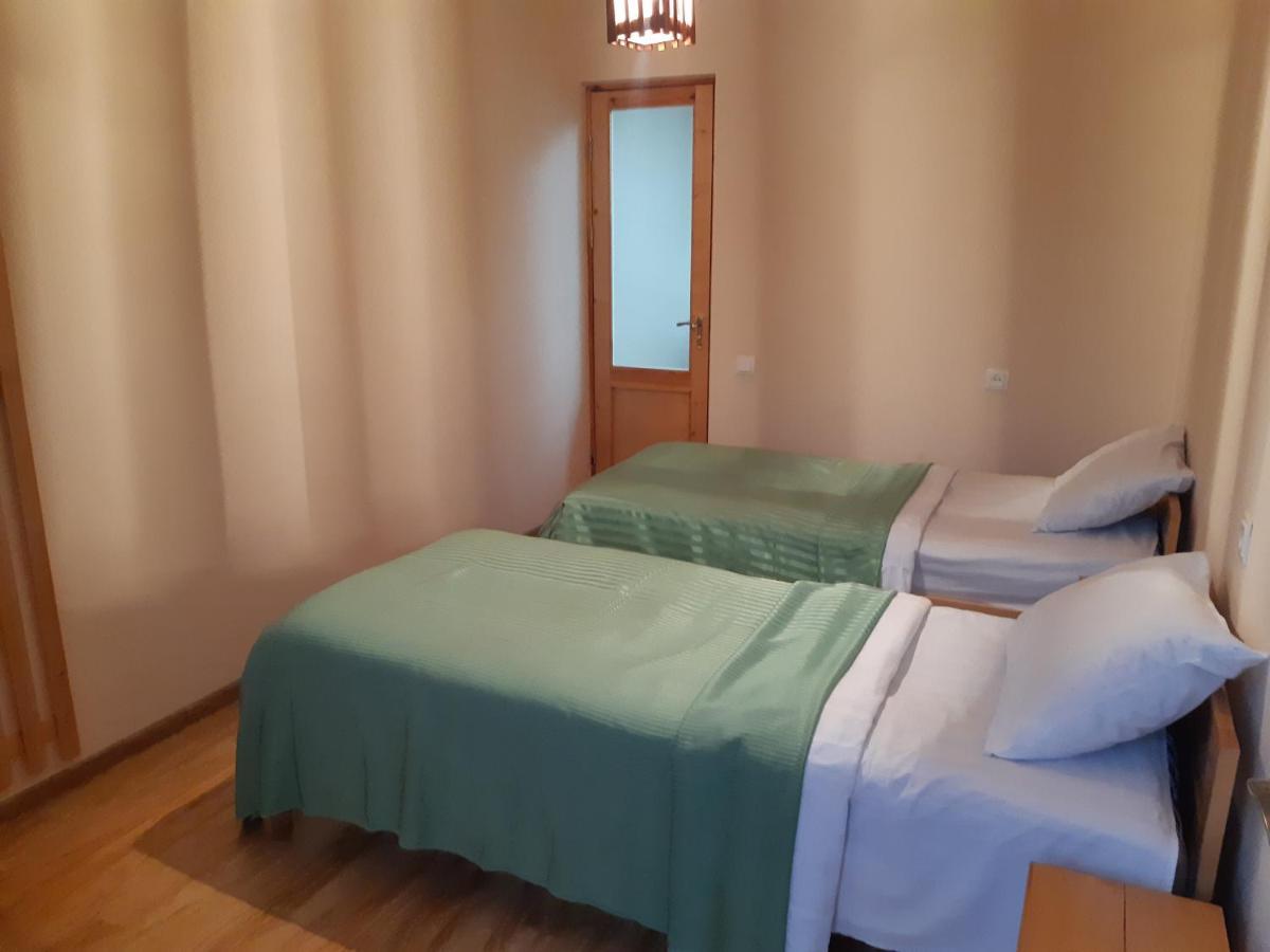 Andranik B&B Goris Exteriör bild
